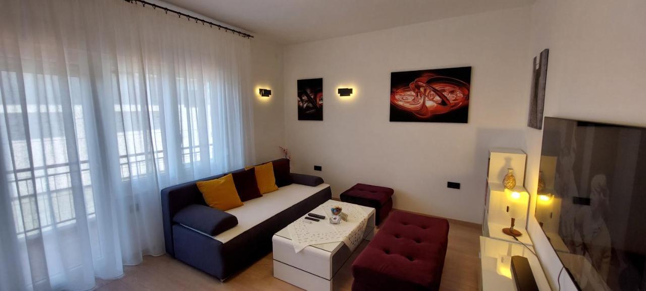Apartman Perunika سيلتسي المظهر الخارجي الصورة